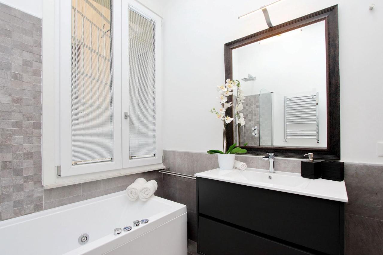 Deza Cozy Place Ripetta Rome Luaran gambar